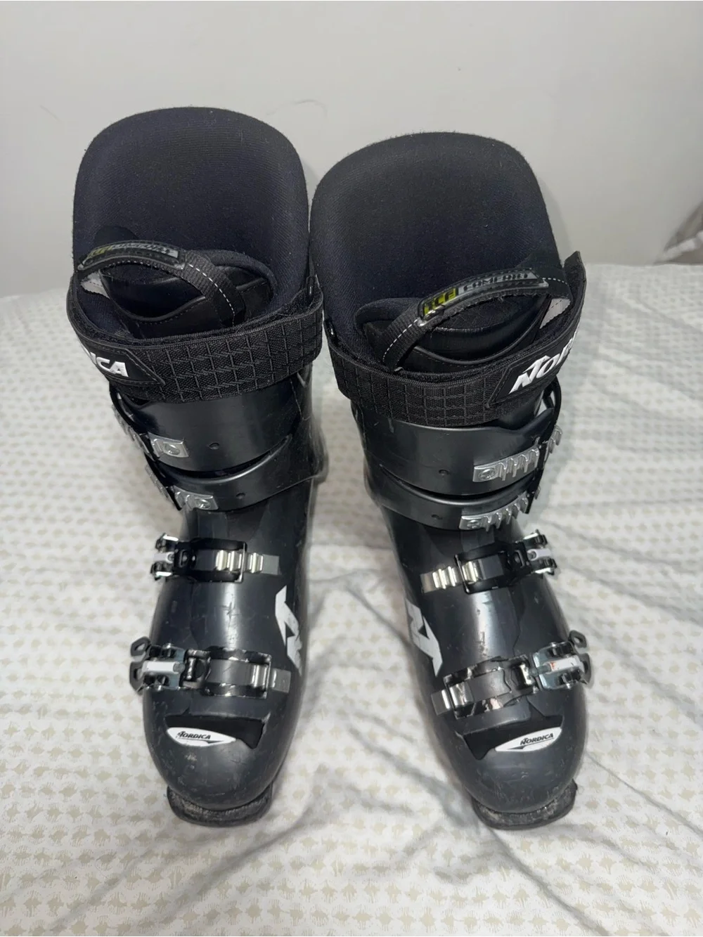 Nordica Sport Machine 90 Ski Boots 28 - 28.5 325 mm